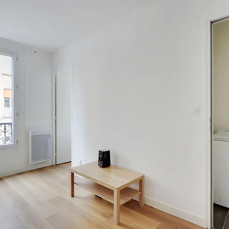 Apartment Cosy Jules Joffrin *
